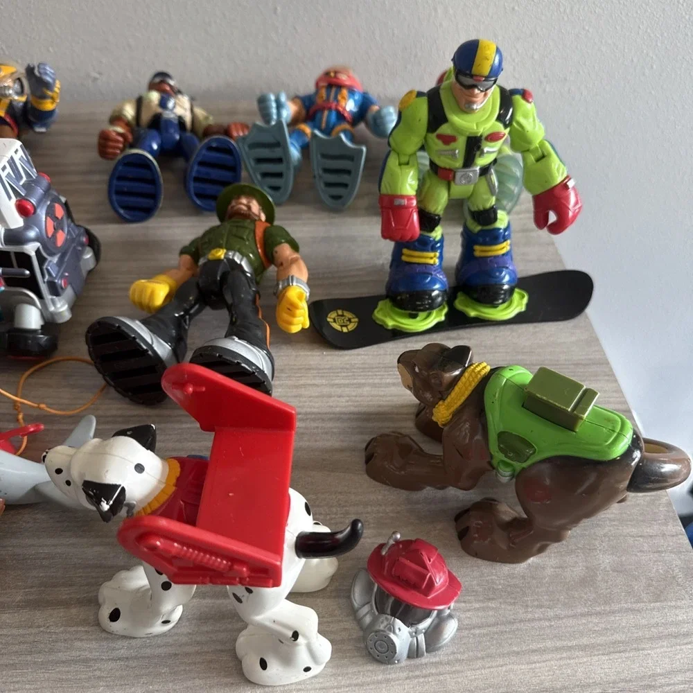 Fisher Price Rescue Hero's Figures Animals Accessories Huge Vintage Lot
